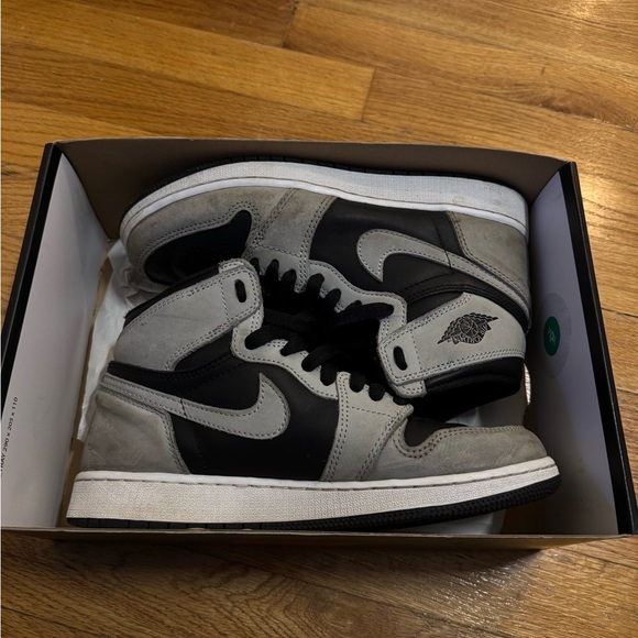 Jordan 1s Shadow 2.0 - Picture 1 of 4